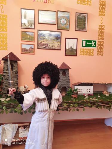 1 (большой)